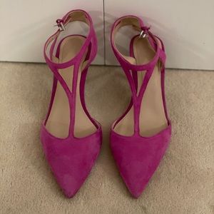 PINK SUEDE ZARA KITTEN HEELS.